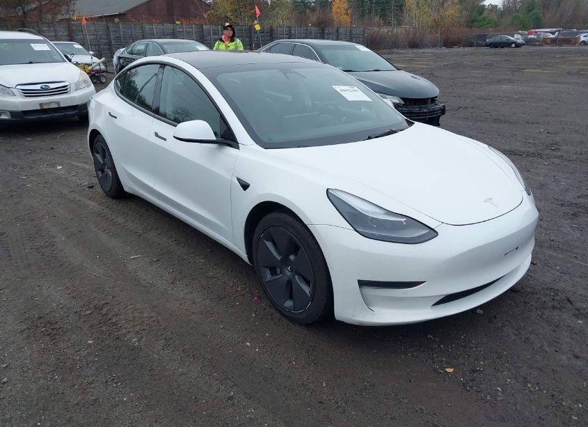 Main photo of 2022 TESLA MODEL 3 LONG RANGE DUAL MOTOR ALL-WHEEL DRIVE with VIN 5YJ3E1EB4NF152435