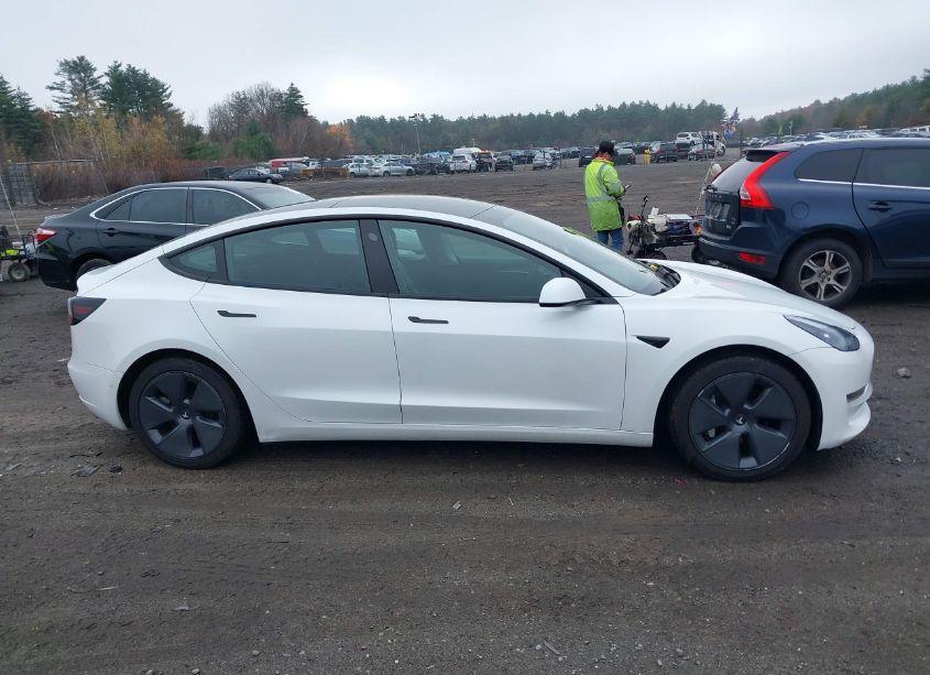 Thumbnail 5 of 2022 TESLA MODEL 3 LONG RANGE DUAL MOTOR ALL-WHEEL DRIVE