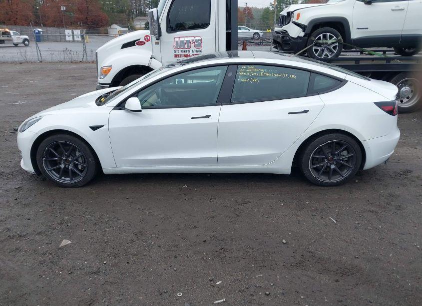 Thumbnail 6 of 2022 TESLA MODEL 3 LONG RANGE DUAL MOTOR ALL-WHEEL DRIVE