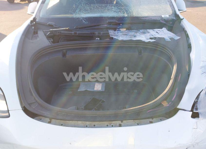Thumbnail 2 of 2020 TESLA MODEL 3 LONG RANGE DUAL MOTOR ALL-WHEEL DRIVE