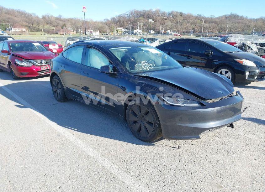 Photo of TESLA MODEL 3 LONG RANGE DUAL MOTOR ALL-WHEEL DRIVE
