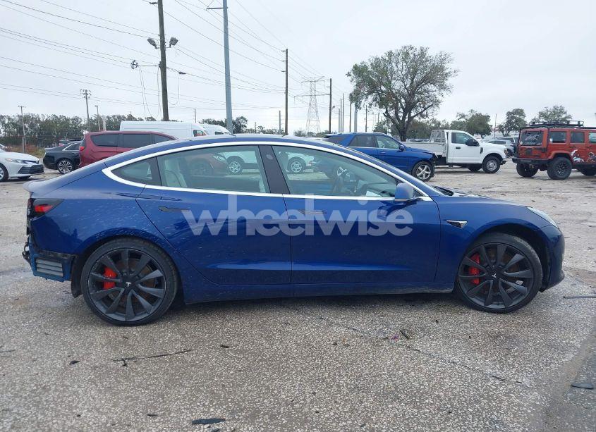 Thumbnail 5 of 2020 TESLA MODEL 3 PERFORMANCE DUAL MOTOR ALL-WHEEL DRIVE
