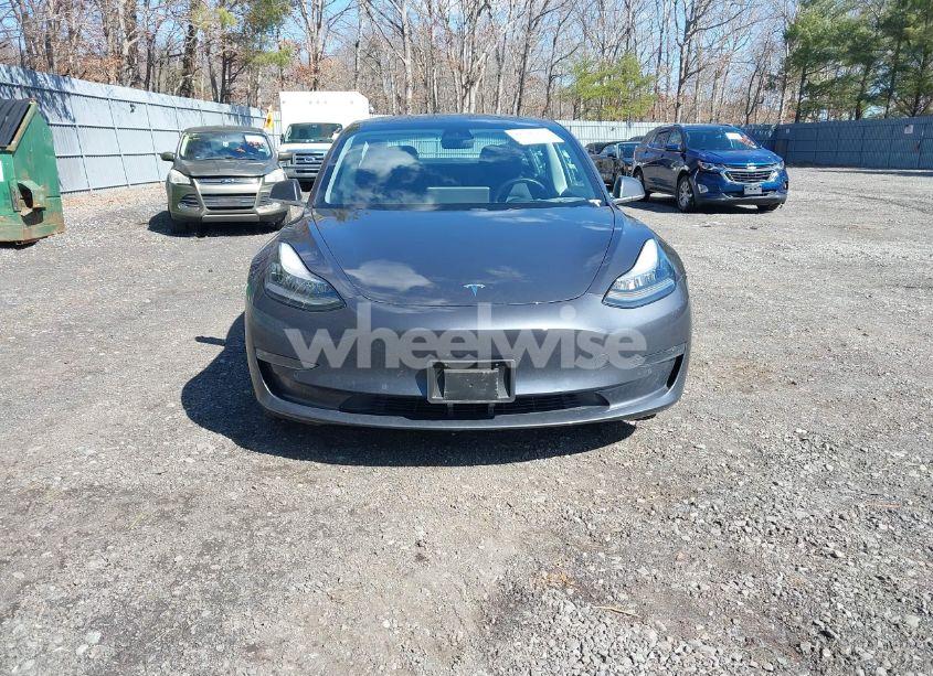 Thumbnail 4 of 2020 TESLA MODEL 3 PERFORMANCE DUAL MOTOR ALL-WHEEL DRIVE
