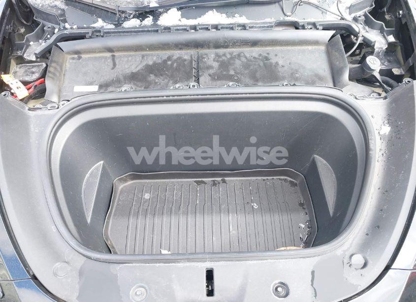 Thumbnail 2 of 2021 TESLA MODEL Y LONG RANGE DUAL MOTOR ALL-WHEEL DRIVE