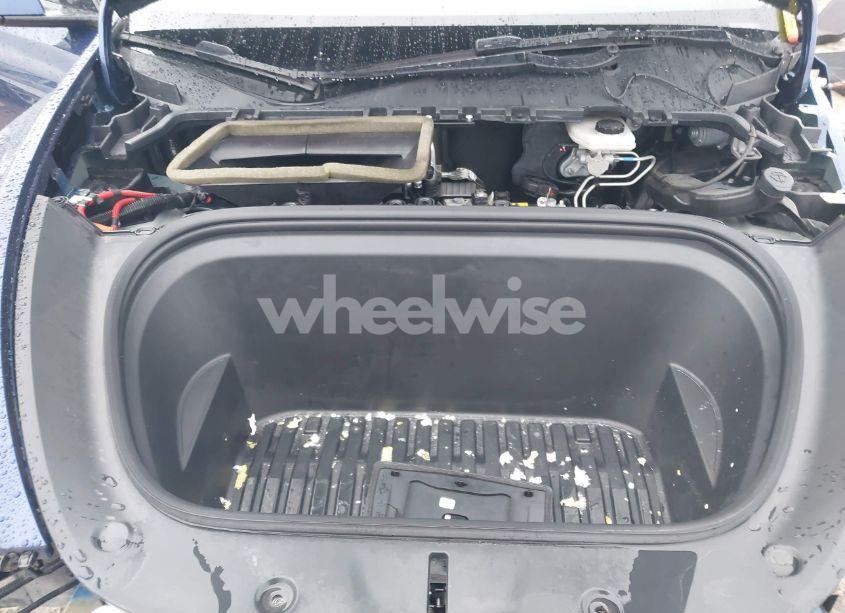 Thumbnail 2 of 2021 TESLA MODEL Y LONG RANGE DUAL MOTOR ALL-WHEEL DRIVE