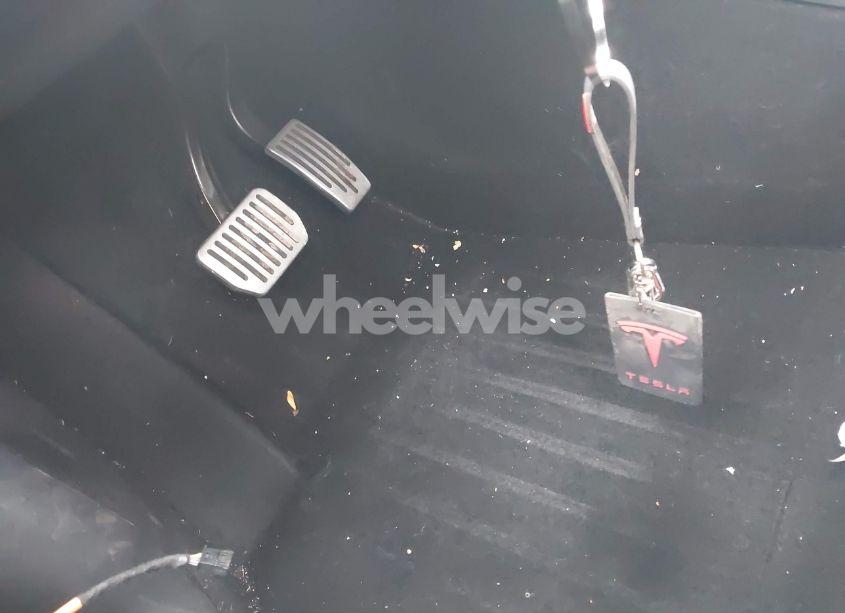 Thumbnail 3 of 2021 TESLA MODEL Y LONG RANGE DUAL MOTOR ALL-WHEEL DRIVE