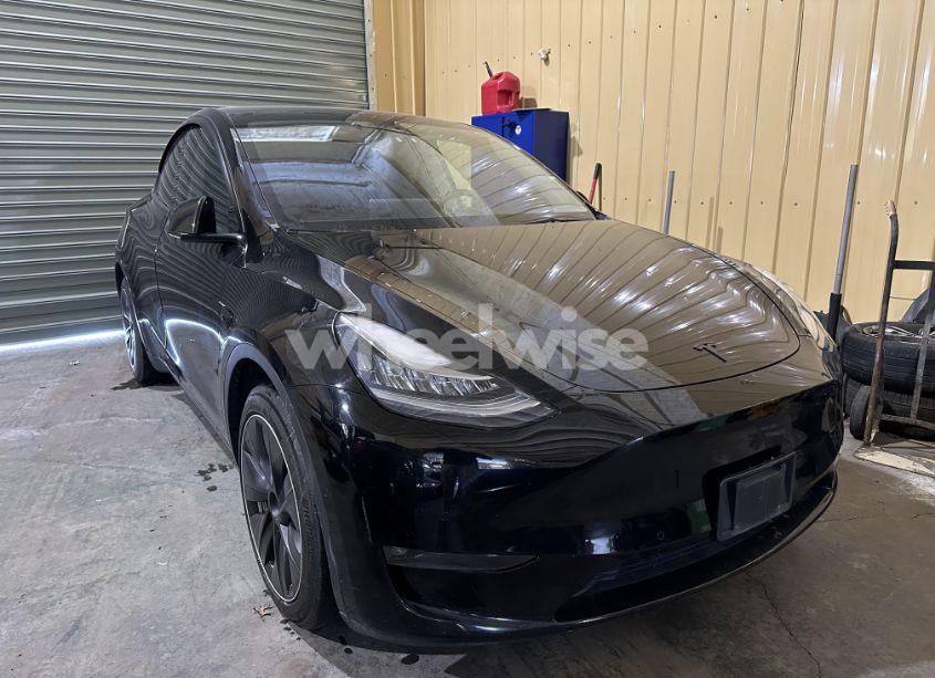 Main photo of 2021 TESLA MODEL Y LONG RANGE DUAL MOTOR ALL-WHEEL DRIVE with VIN 5YJYGDEE7MF196889