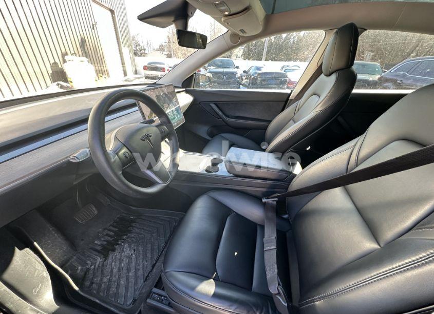 Thumbnail 2 of 2021 TESLA MODEL Y LONG RANGE DUAL MOTOR ALL-WHEEL DRIVE