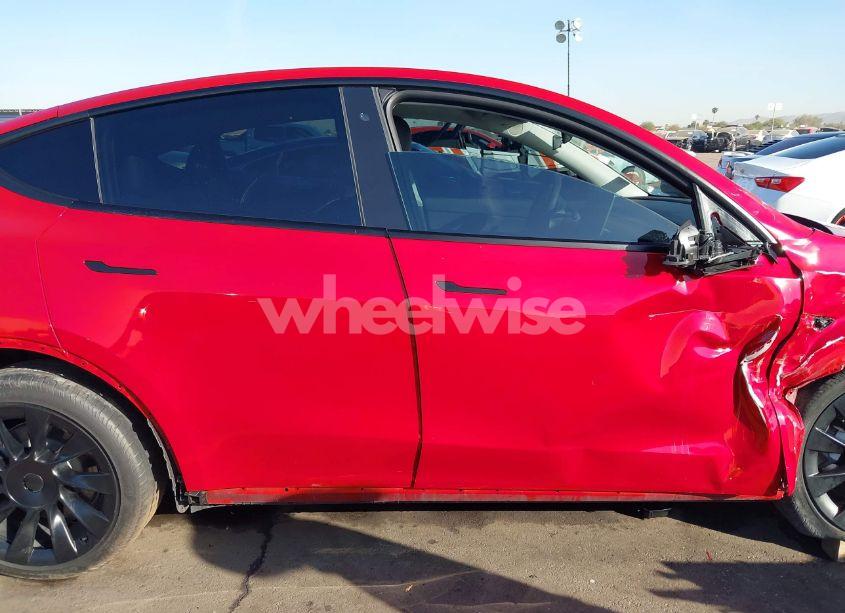 Thumbnail 6 of 2020 TESLA MODEL Y LONG RANGE DUAL MOTOR ALL-WHEEL DRIVE