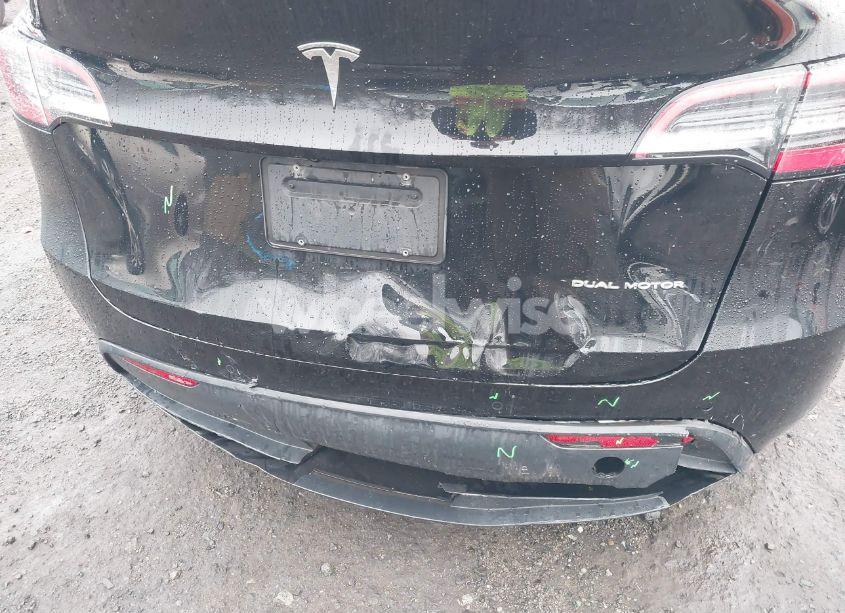 Thumbnail 13 of 2021 TESLA MODEL Y LONG RANGE DUAL MOTOR ALL-WHEEL DRIVE