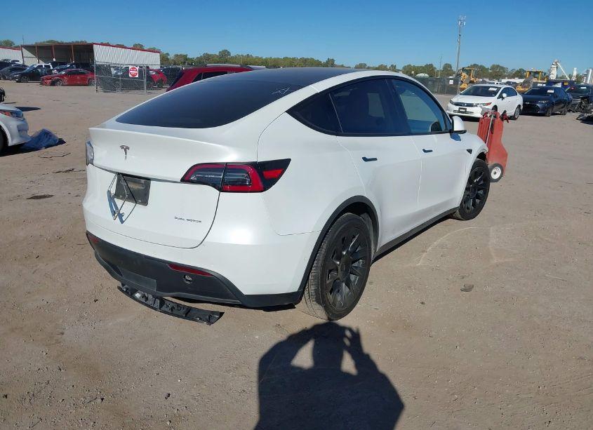 Thumbnail 14 of 2020 TESLA MODEL Y LONG RANGE DUAL MOTOR ALL-WHEEL DRIVE