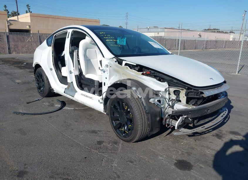 Photo of TESLA MODEL Y LONG RANGE DUAL MOTOR ALL-WHEEL DRIVE