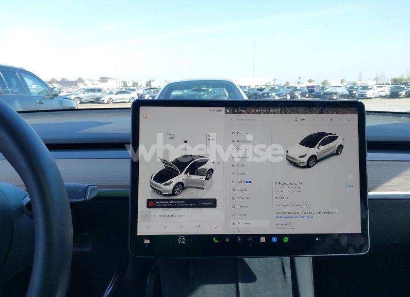 Thumbnail 9 of 2022 TESLA MODEL Y LONG RANGE DUAL MOTOR ALL-WHEEL DRIVE