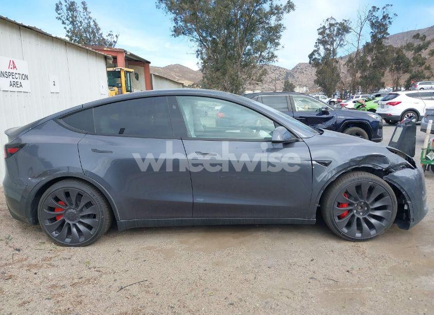 Thumbnail 5 of 2023 TESLA MODEL Y PERFORMANCE DUAL MOTOR ALL-WHEEL DRIVE