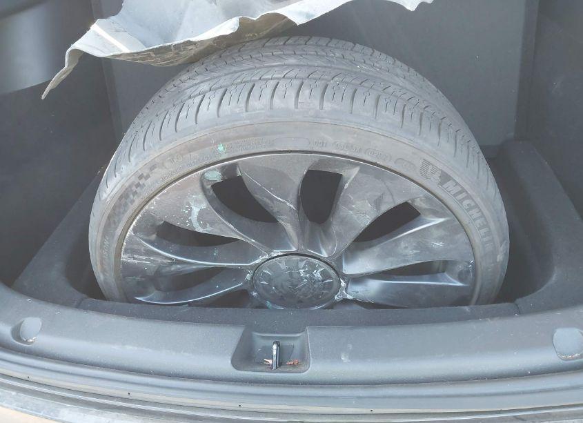 Thumbnail 4 of 2022 TESLA MODEL Y PERFORMANCE DUAL MOTOR ALL-WHEEL DRIVE