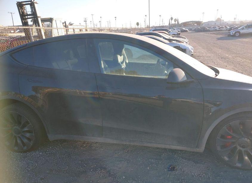 Thumbnail 6 of 2022 TESLA MODEL Y PERFORMANCE DUAL MOTOR ALL-WHEEL DRIVE
