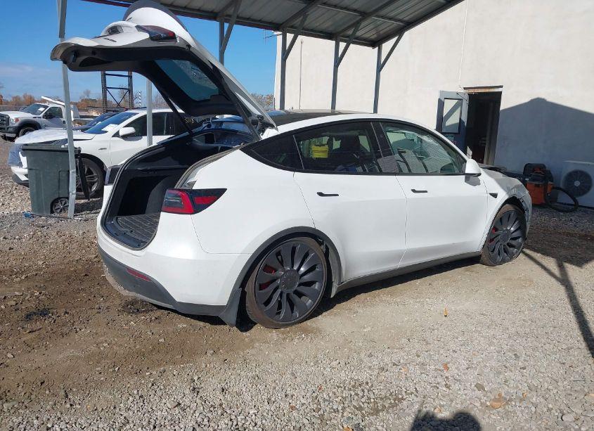 Thumbnail 17 of 2024 TESLA MODEL Y PERFORMANCE DUAL MOTOR ALL-WHEEL DRIVE