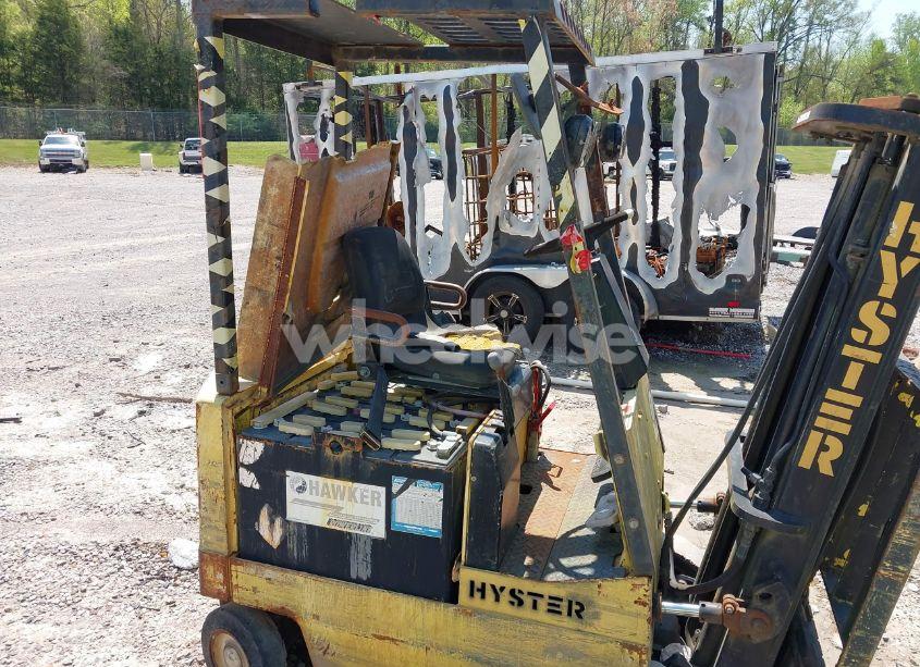 2004 Hyster Forklift