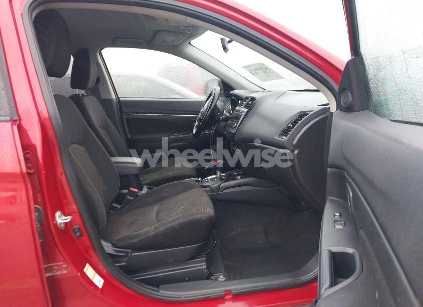 Thumbnail 16 of 2016 MITSUBISHI OUTLANDER SPORT 2.0 ES