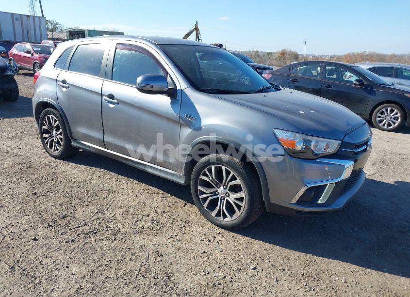 Main photo of 2018 MITSUBISHI OUTLANDER SPORT 2.4 SE with VIN JA4AP3AW1JZ018518