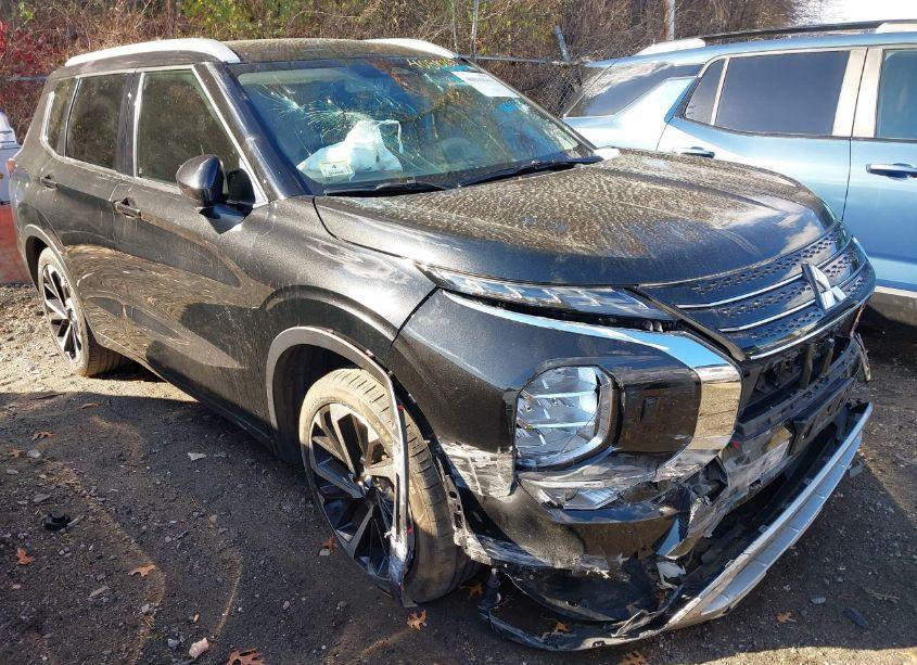 Main photo of 2022 MITSUBISHI OUTLANDER SEL SPECIAL EDITION with VIN JA4J4VA85NZ061173