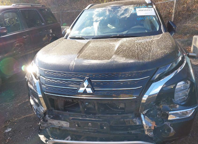 Thumbnail 4 of 2022 MITSUBISHI OUTLANDER SEL SPECIAL EDITION