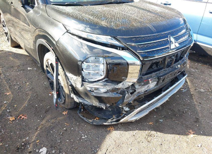 Thumbnail 16 of 2022 MITSUBISHI OUTLANDER SEL SPECIAL EDITION