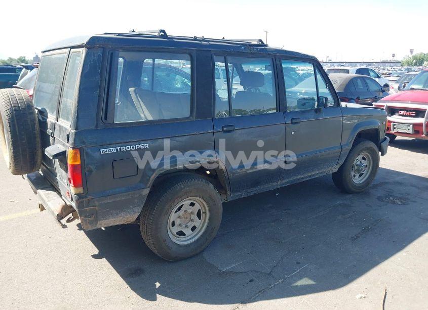 1991 Isuzu Trooper