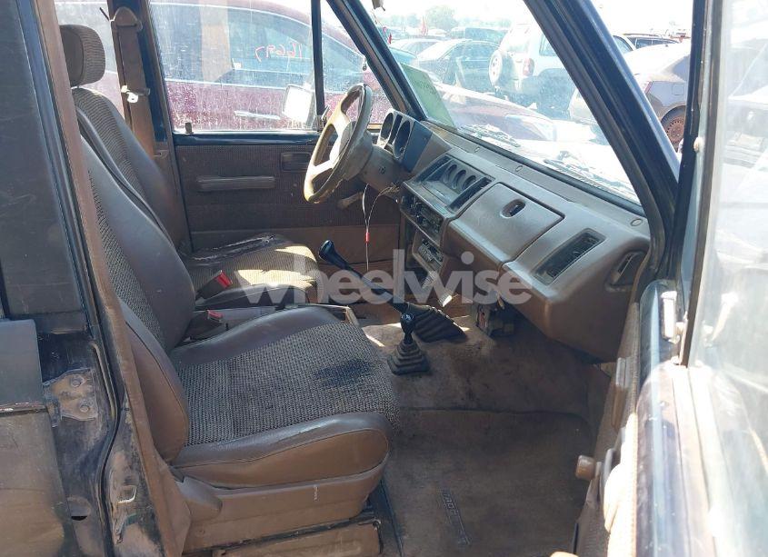 1991 Isuzu Trooper