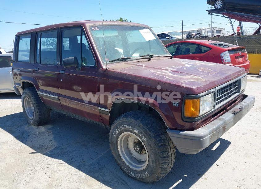 1991 Isuzu Trooper - Photo 1