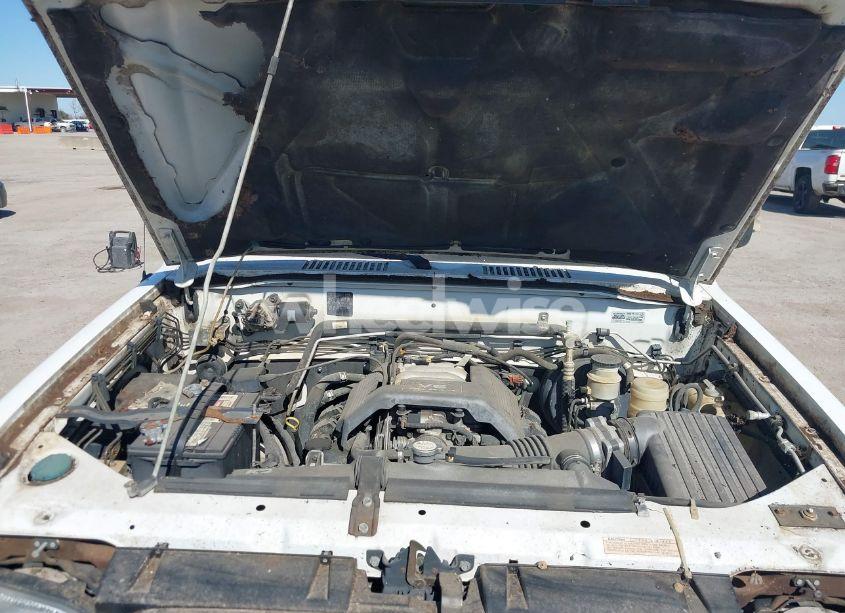 1998 Isuzu Trooper