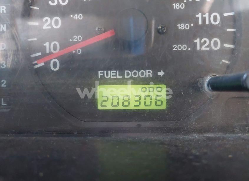 1998 Isuzu Trooper