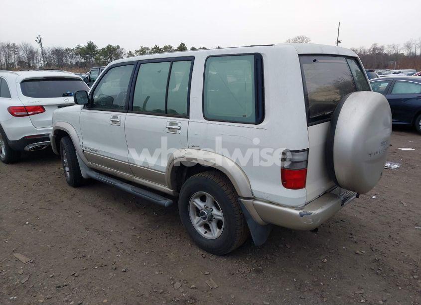 2002 Isuzu Trooper