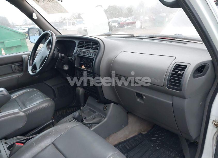 2002 Isuzu Trooper