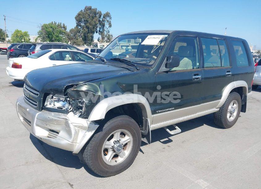 2002 Isuzu Trooper