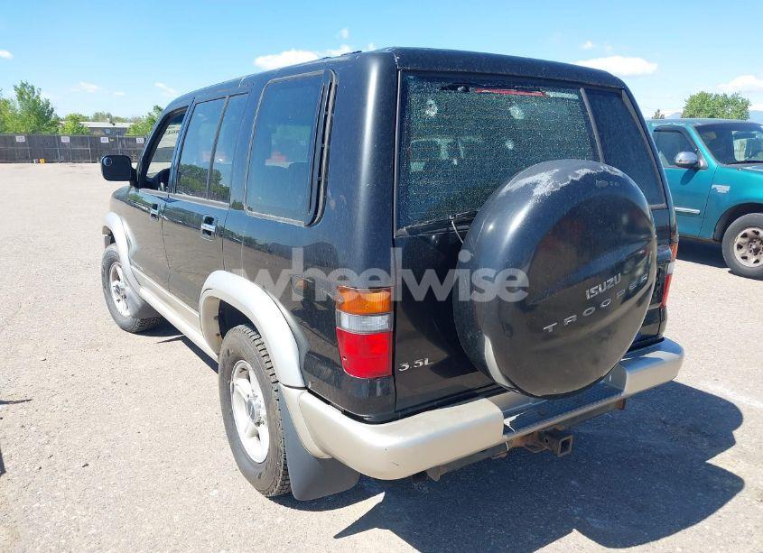 1999 Isuzu Trooper