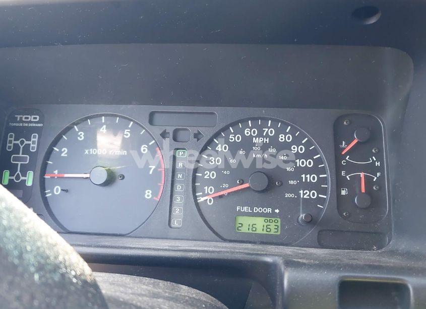 1999 Isuzu Trooper