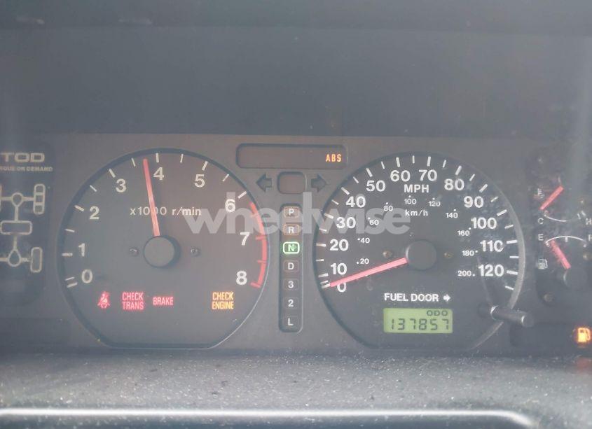 2002 Isuzu Trooper