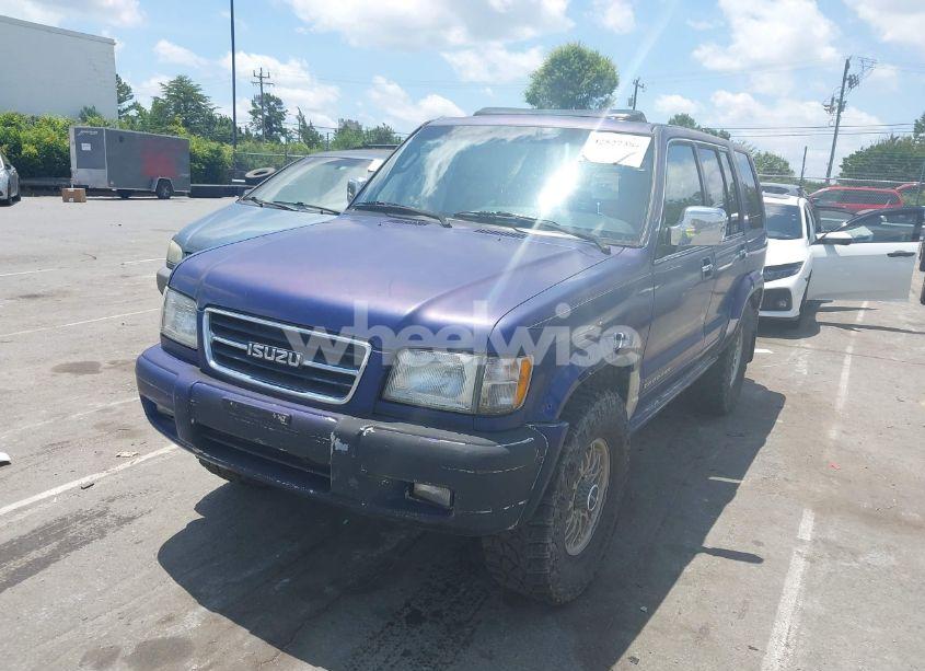 1998 Isuzu Trooper