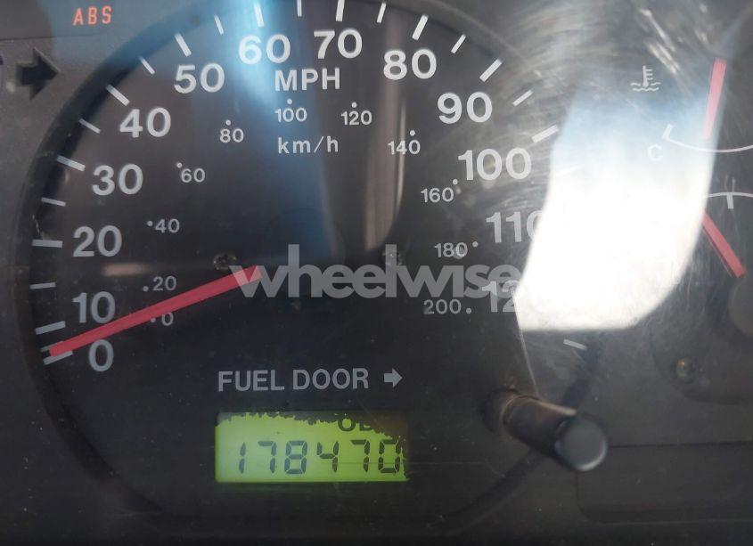 1998 Isuzu Trooper