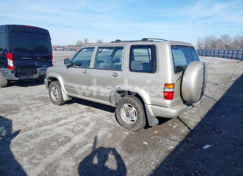 1998 Isuzu Trooper