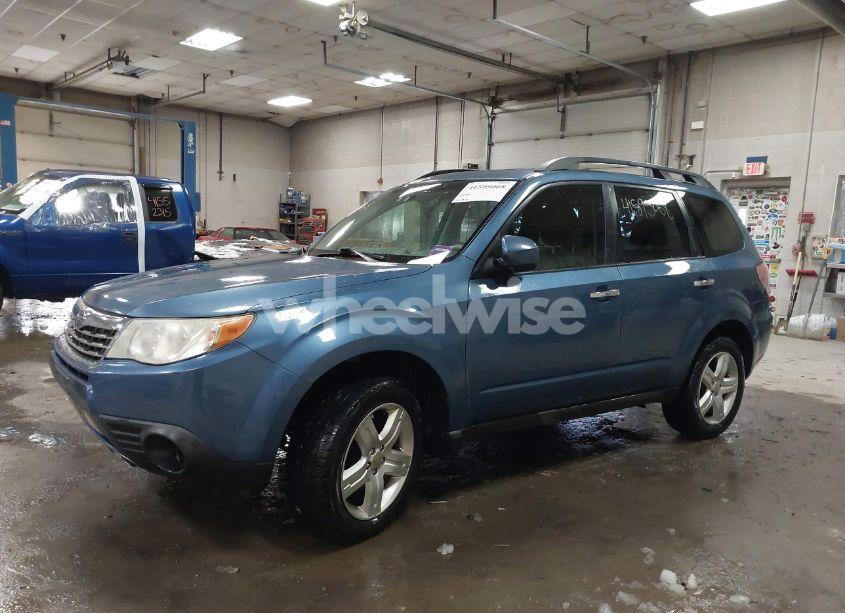 Thumbnail 4 of 2010 SUBARU FORESTER 2.5X PREMIUM