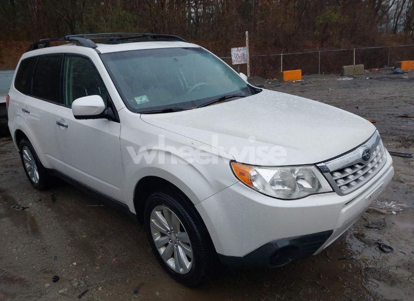 Main photo of 2012 SUBARU FORESTER 2.5X PREMIUM with VIN JF2SHADC0CH405231