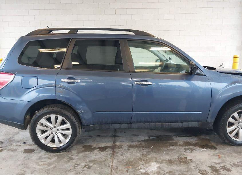 Thumbnail 5 of 2011 SUBARU FORESTER 2.5X PREMIUM