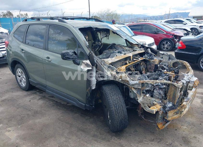Photo of SUBARU FORESTER