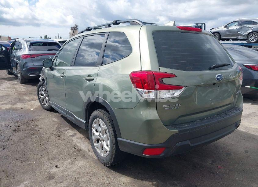 Thumbnail 4 of 2021 SUBARU FORESTER