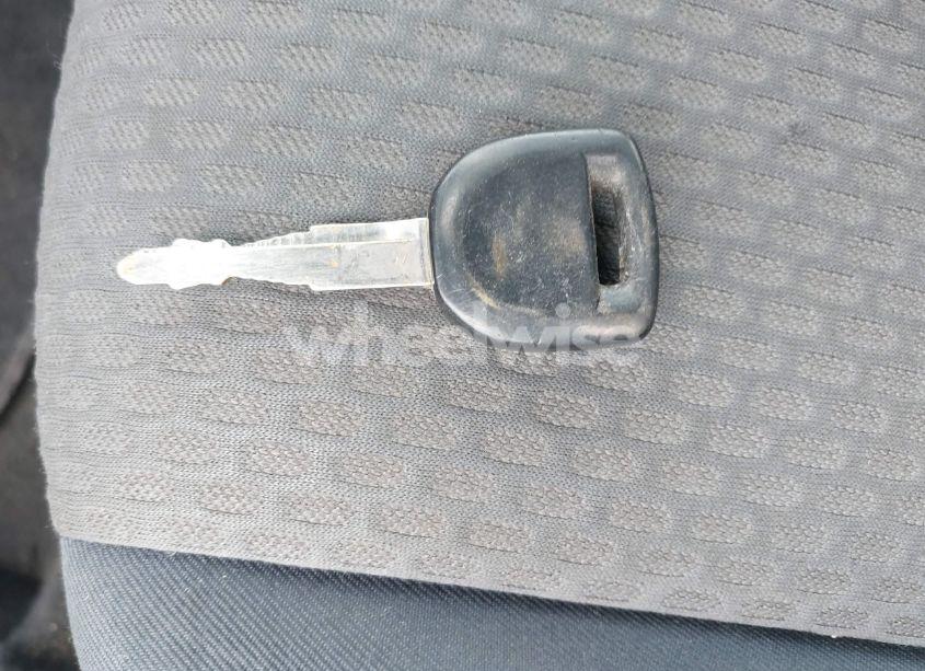 Thumbnail 3 of 2005 MAZDA MAZDA3 I