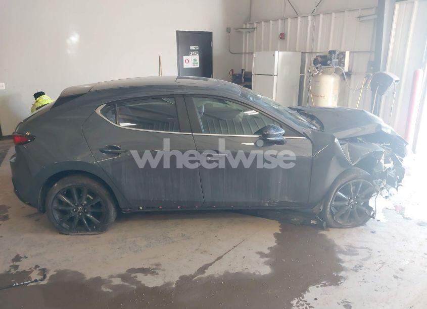 Thumbnail 5 of 2024 MAZDA MAZDA3 HATCHBACK 2.5 S CARBON EDITION