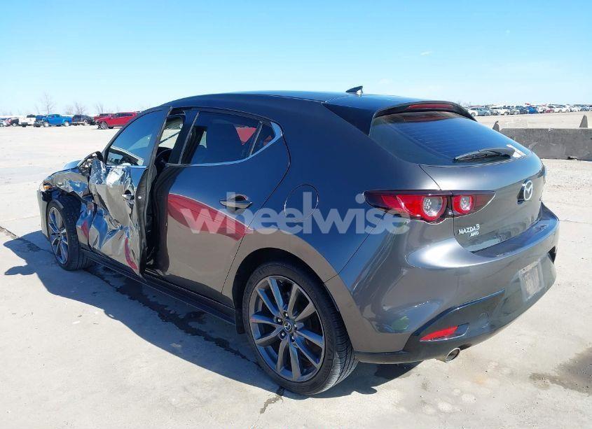 Thumbnail 14 of 2019 MAZDA MAZDA3 HATCHBACK PREFERRED PACKAGE