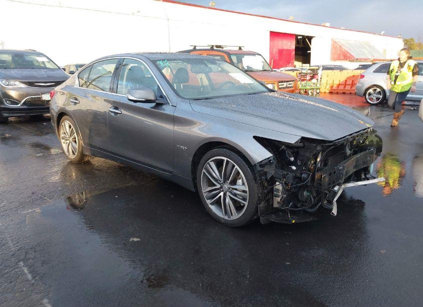 Photo of INFINITI Q50 HYBRID SPORT